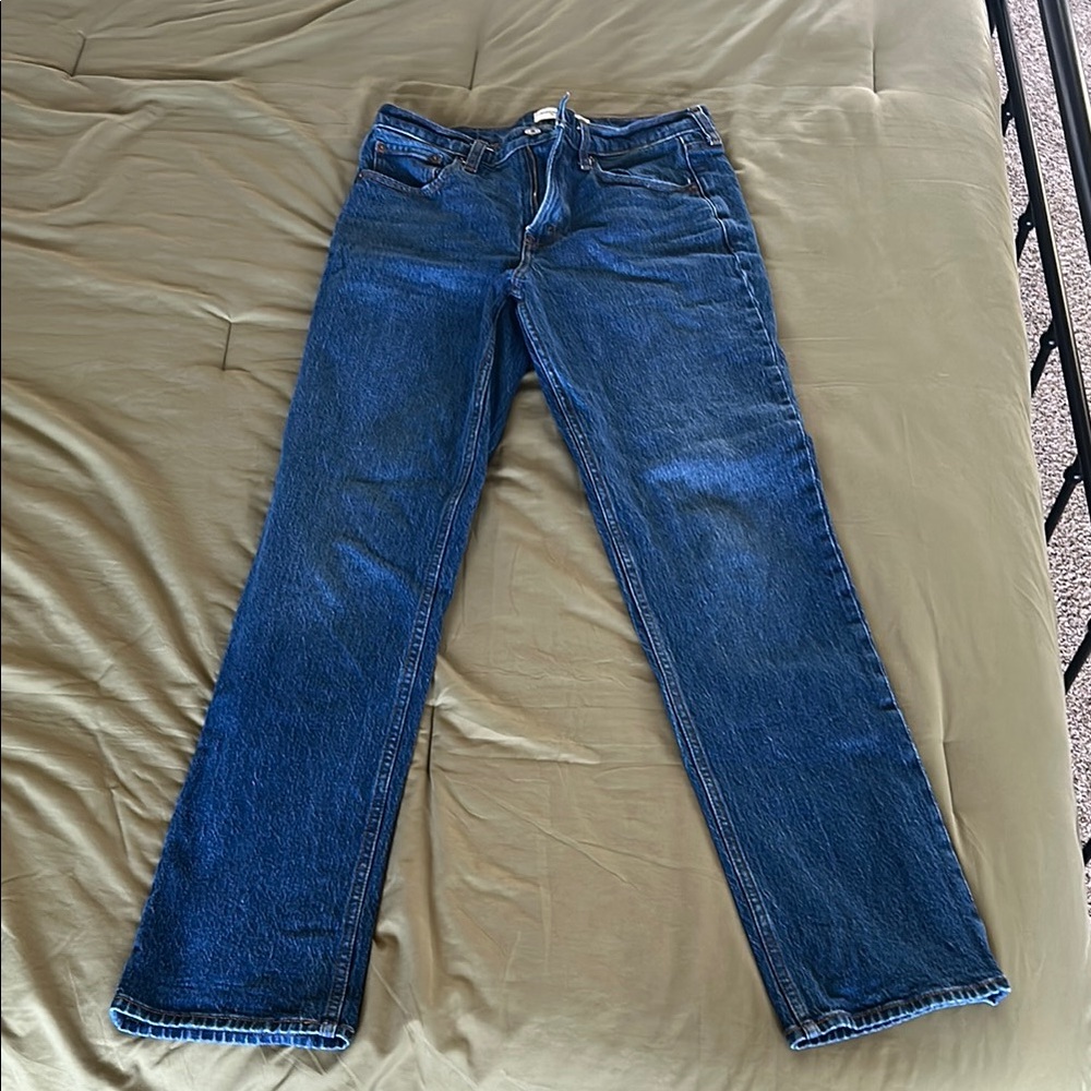 Abercrombie & Fitch The Straight Mid Rise